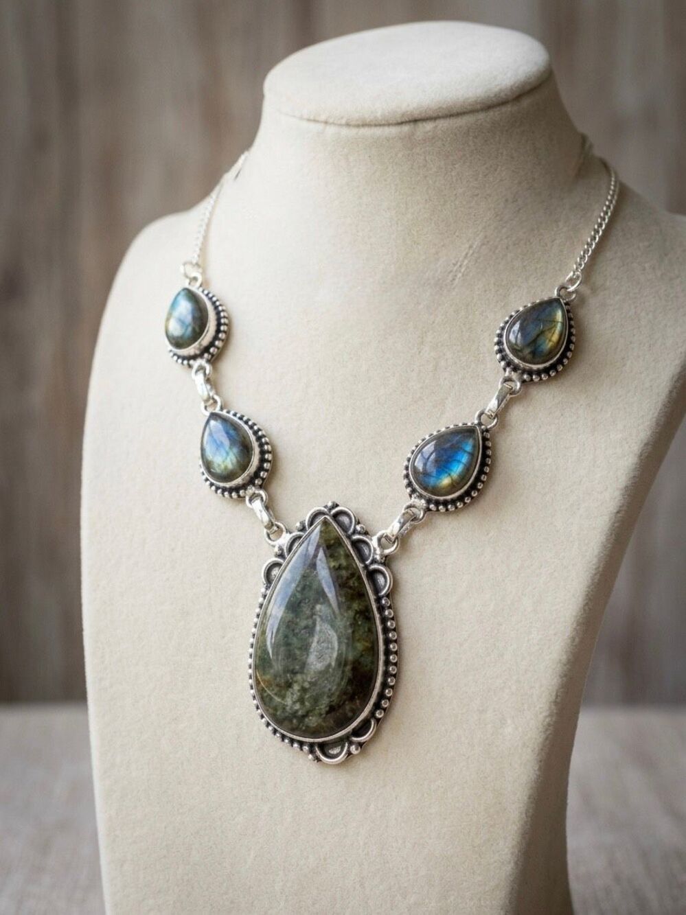 Large Silver Labradorite Bloodstone Statement Necklace Flashy Blue Green Boho Je